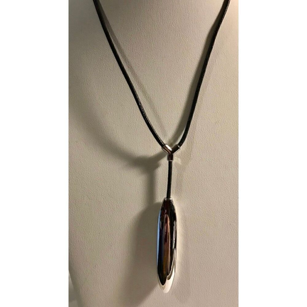 Lia Sophia Sorrento Necklace Silver Black leather